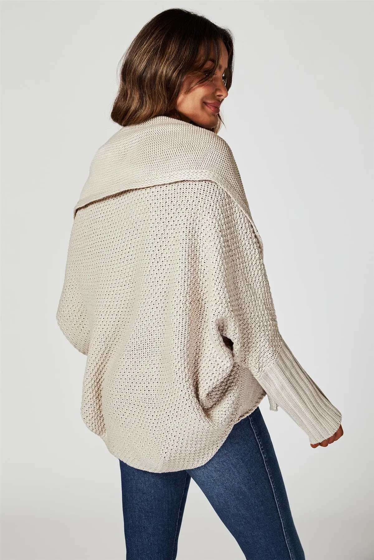 Chunky Pleat Oversized Cardigan In Beige