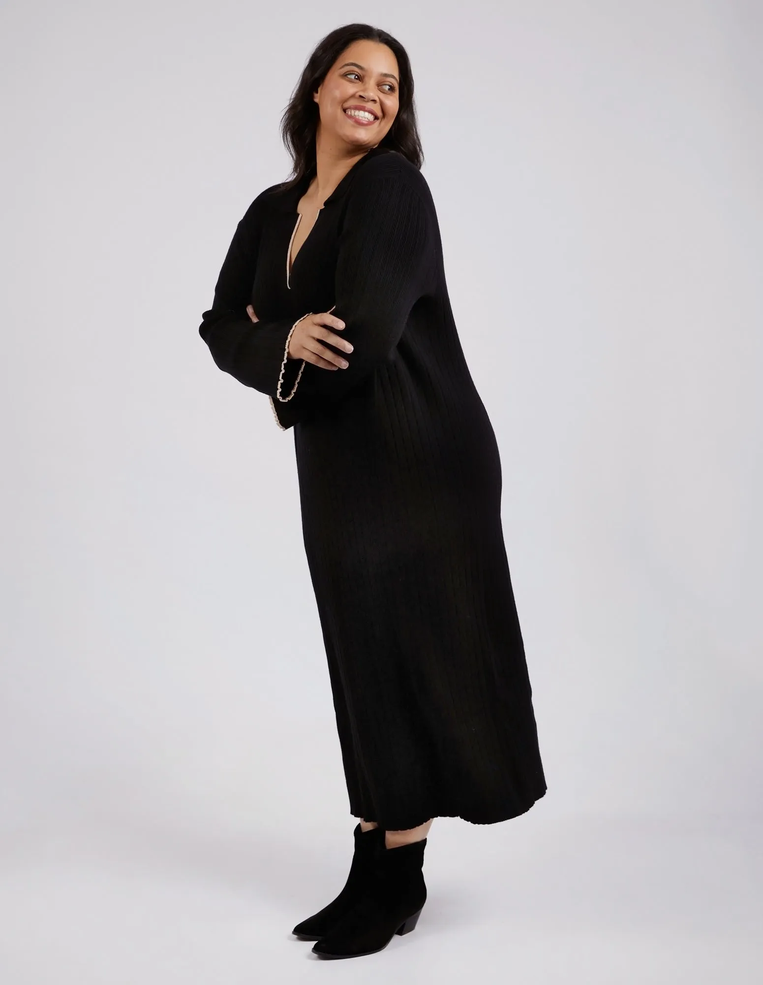 Elm Maple Knit Dress Black