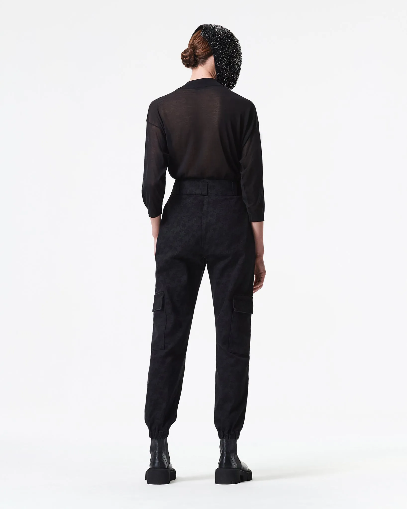 HIGH-WAISTED PANTS WITH POCKETS