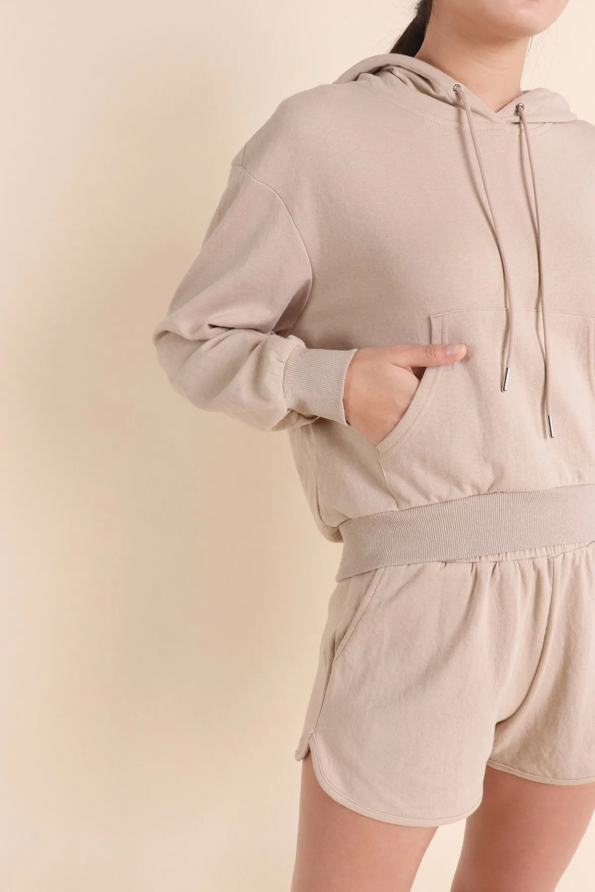 MADEBYNM BASIC NOELLE COMFY 2-PIECE HOODIE SET IN ECRU