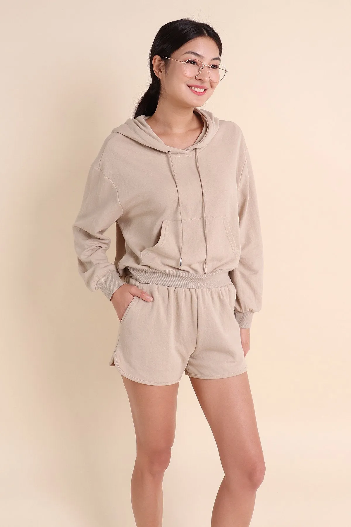 MADEBYNM BASIC NOELLE COMFY 2-PIECE HOODIE SET IN ECRU