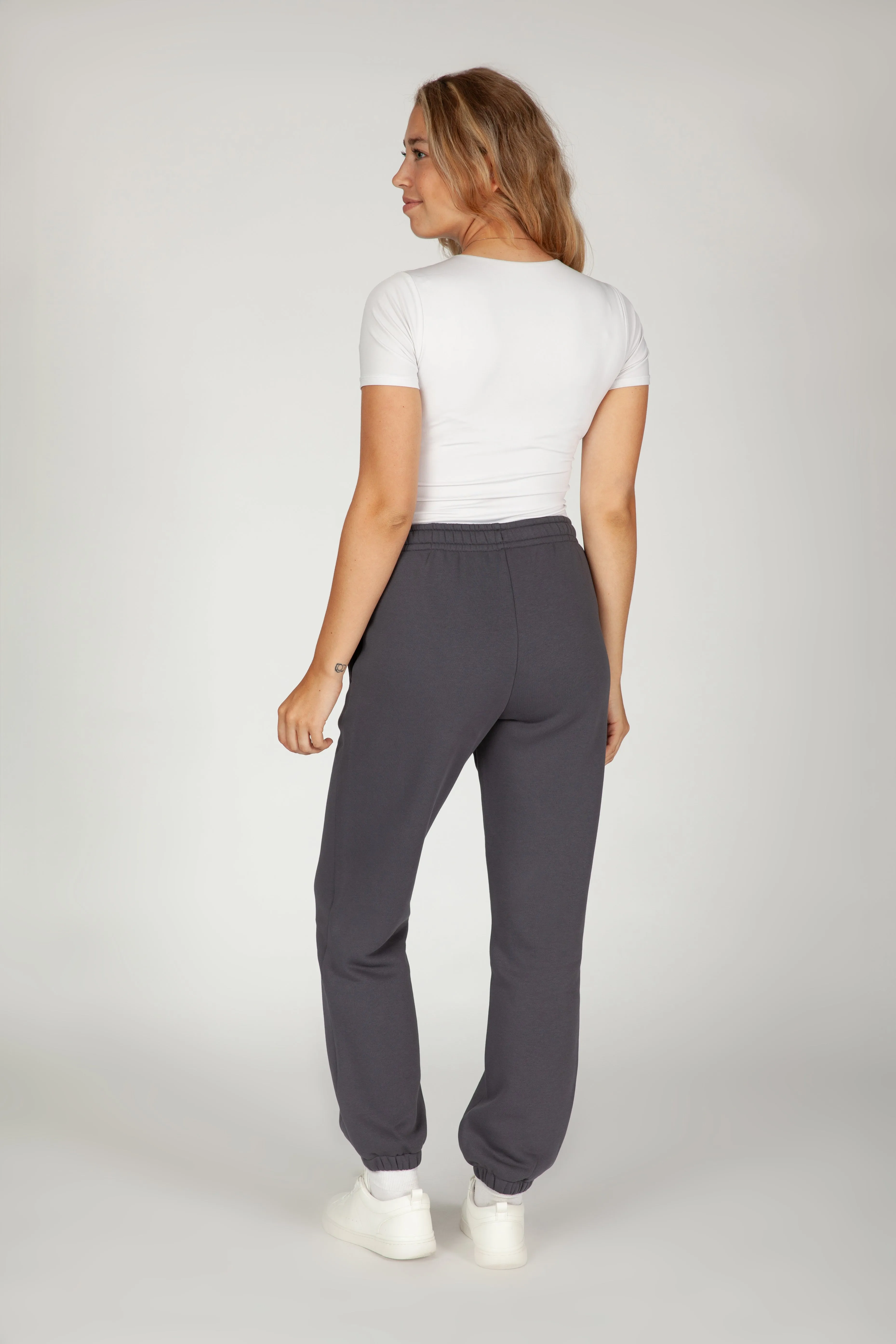 Nova premium fleece relaxed joggers in navy wash