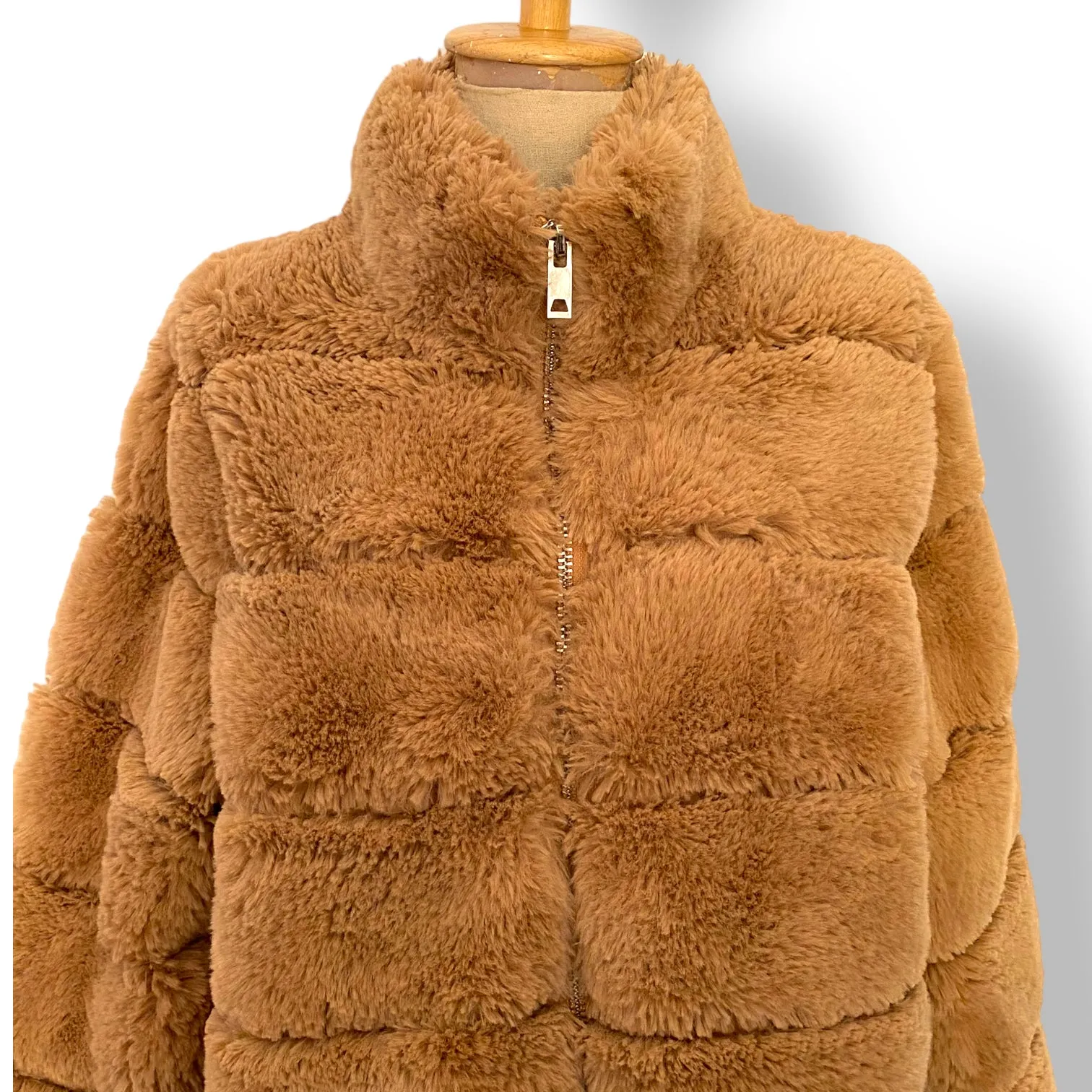 Preloved Soft Caramel Faux Fur Jacket